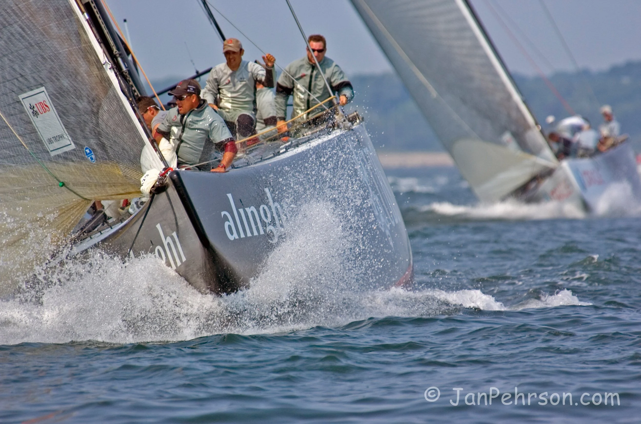 June 2004, Newport, Rhode Island, Americas Cup Racing, Oracle vs. Alinghi, UBS Trophy (UB 2004_06_25_0_0009)