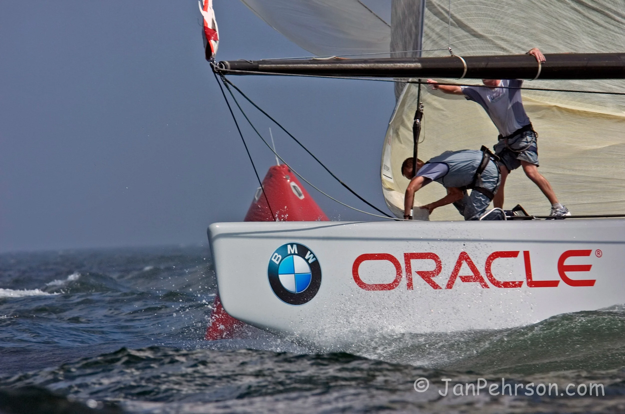 June 2004, Newport, Rhode Island, Americas Cup Racing, Oracle vs. Alinghi, UBS Trophy (UBS 2004_06_19_2_0010)