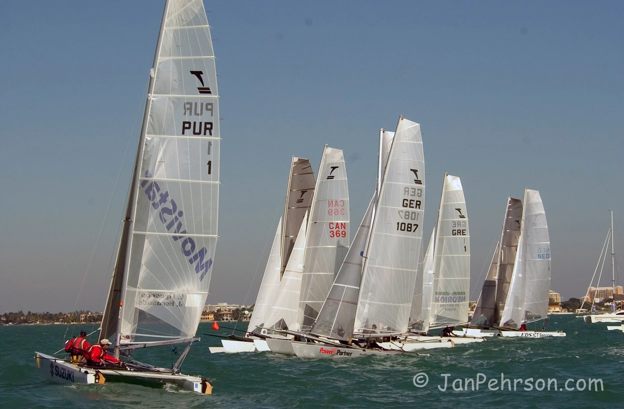 January 2004, Miami, Florida, Tornado North Americans (a_Start Race Three #1)