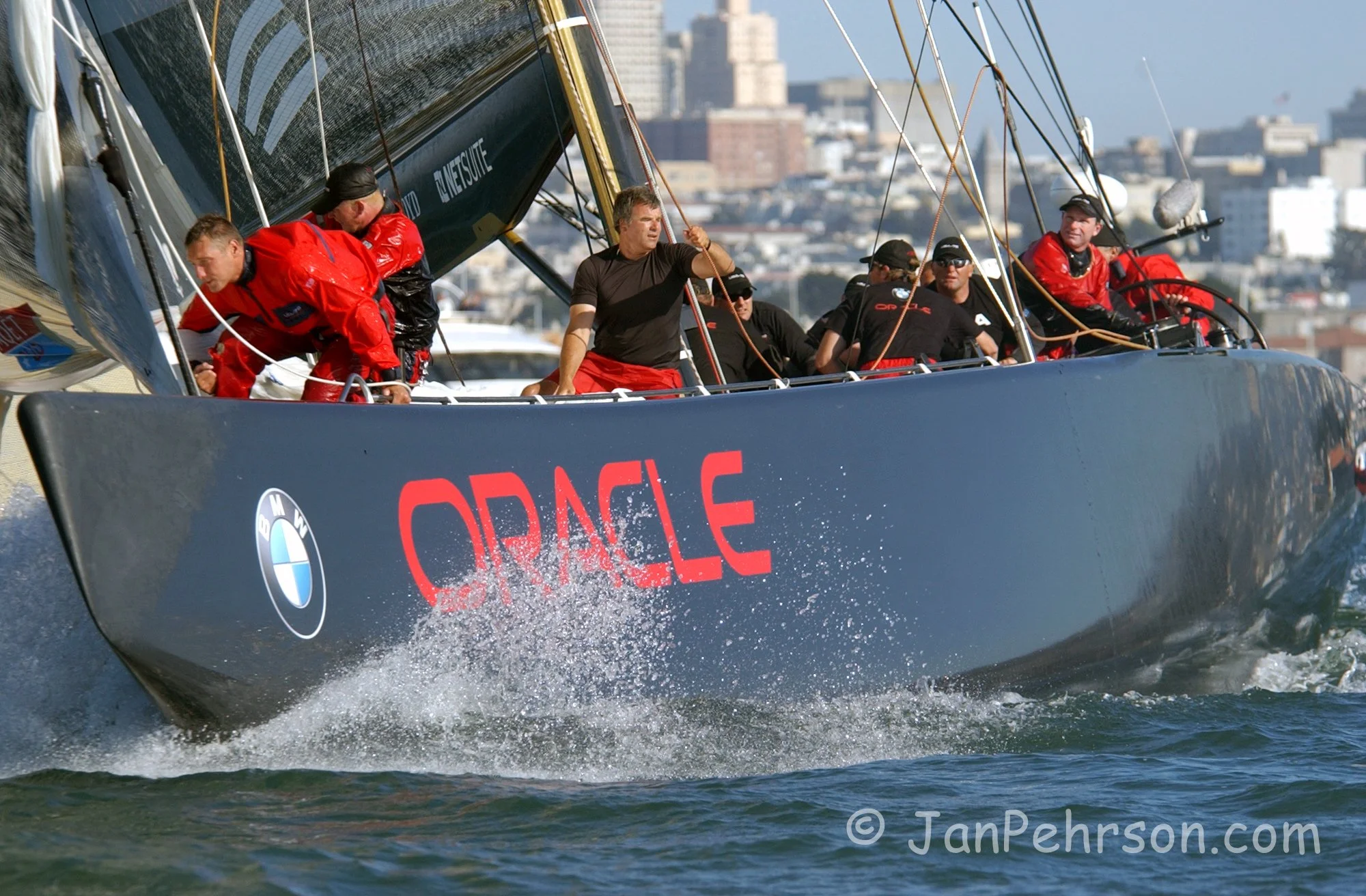 September 2003, San Francisco, CA, MOËT CUP, America’s Cup Winning Yacht Alinghi of Switzerland faces BMW Racing (Oracle) of the USA on the San Francisco Bay (0400)