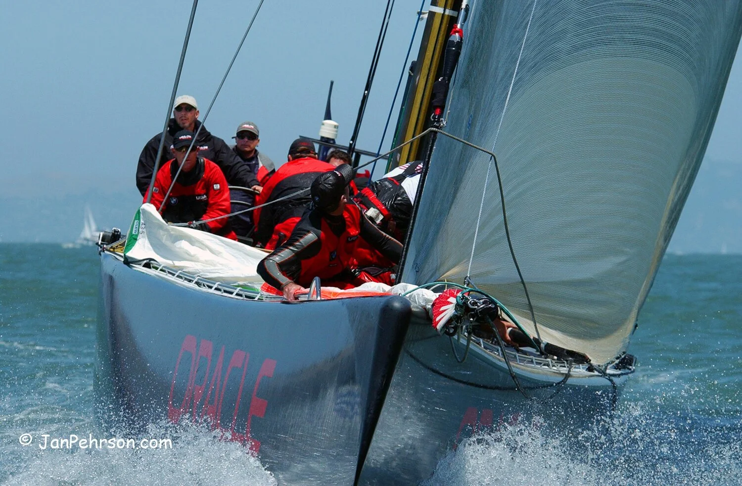 June 21, 2003 - The Challenge Series - Sausalito Cup - Larry Ellison drives Oracle at the Weather Mark