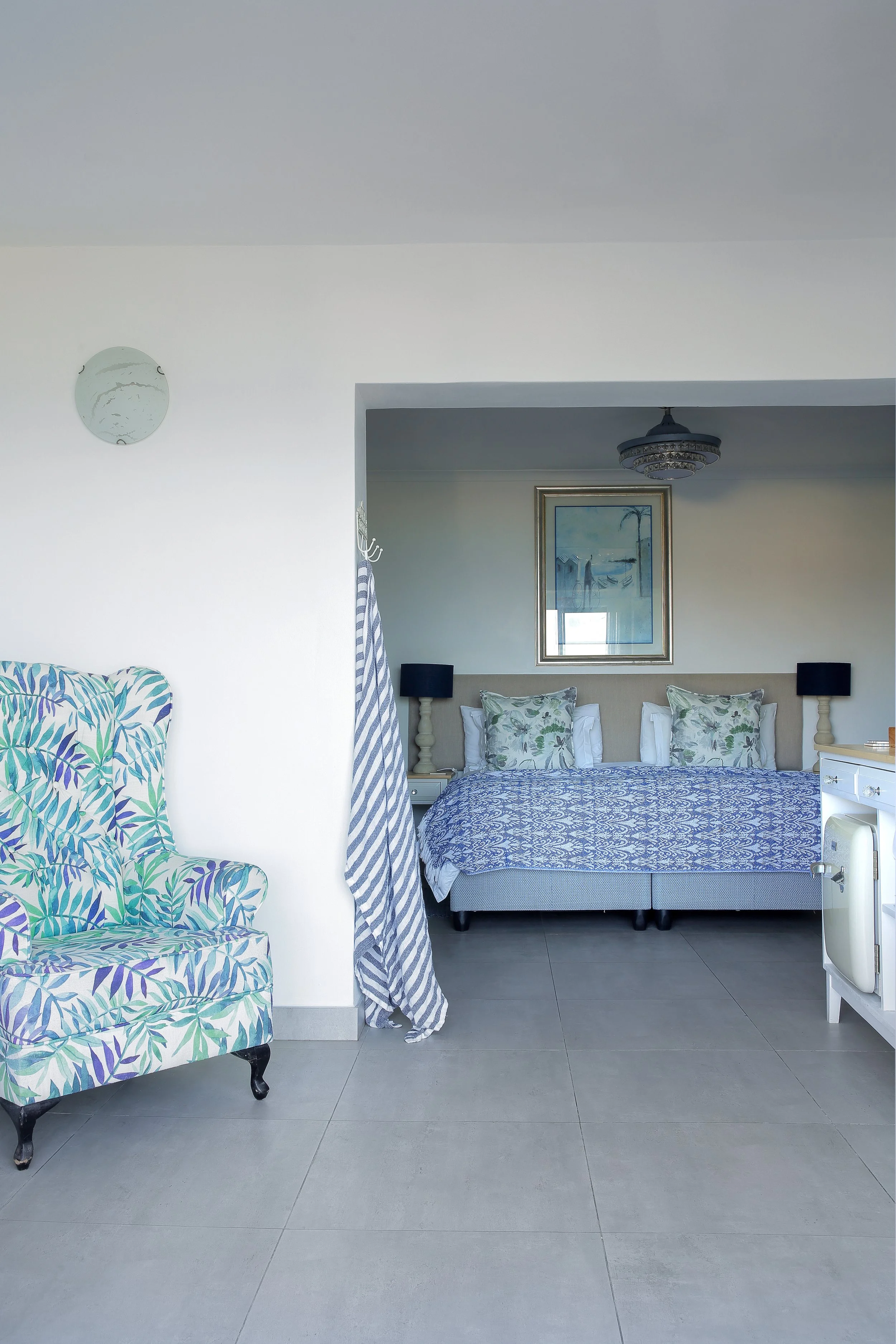 Upper Deck Sea-Facing Room (Room 02)