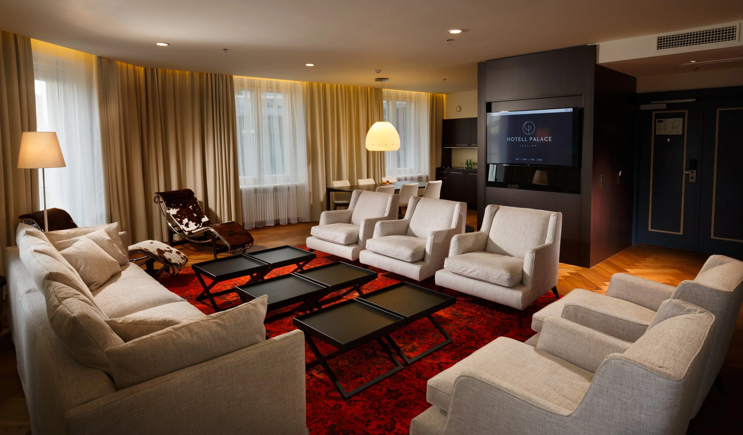 Presidential Suite_living room.jpg