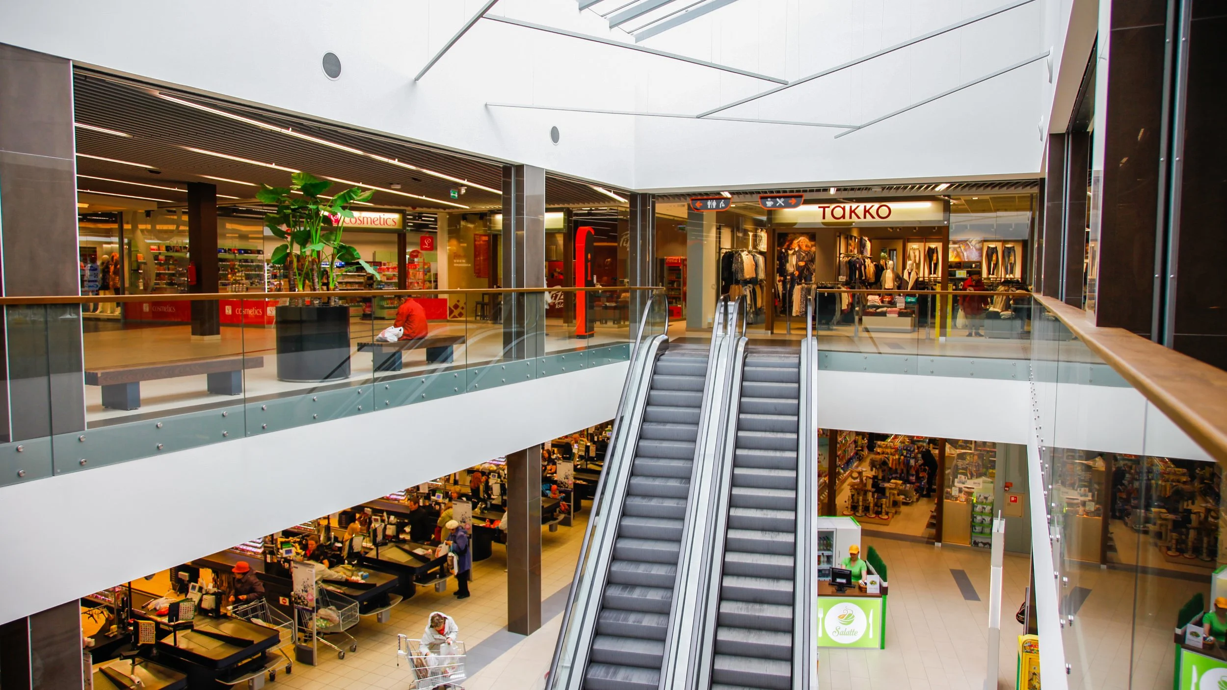 Stroomi Keskus — Vaikla Disain