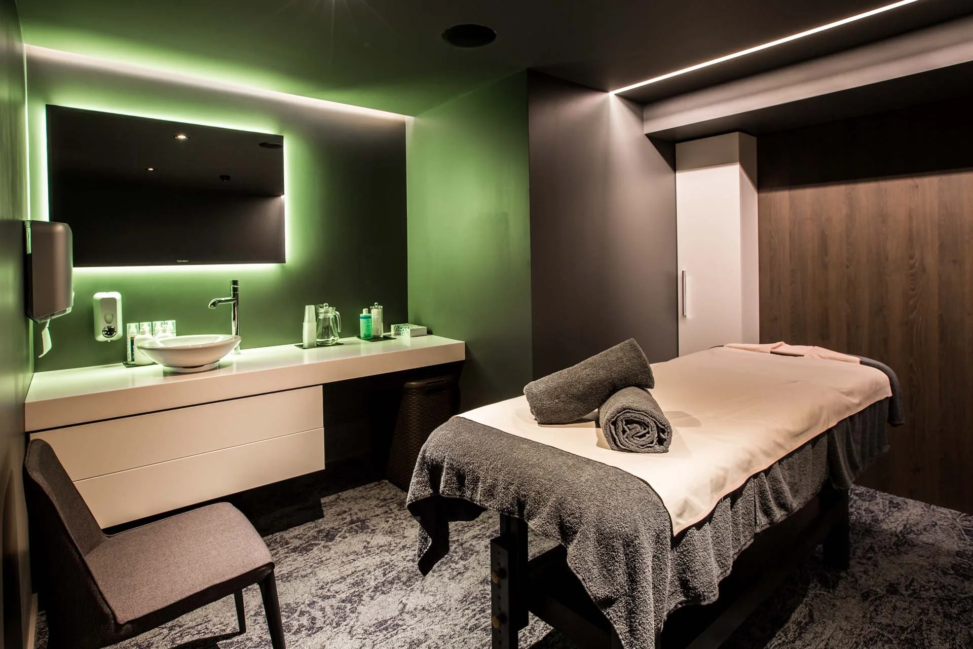 Wellness_Oasis (99).jpg