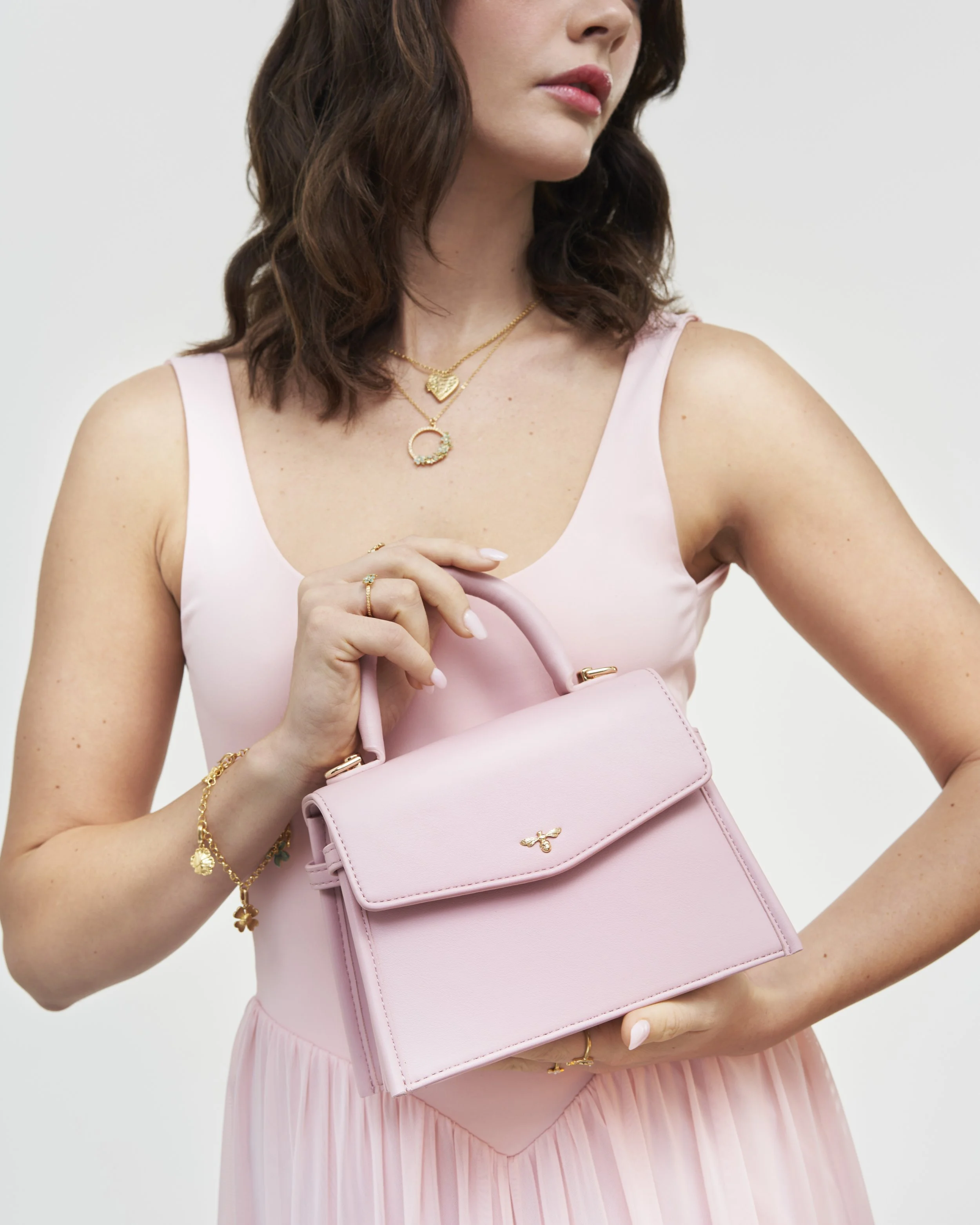 FABLE ENGLAND 844 1.jpg