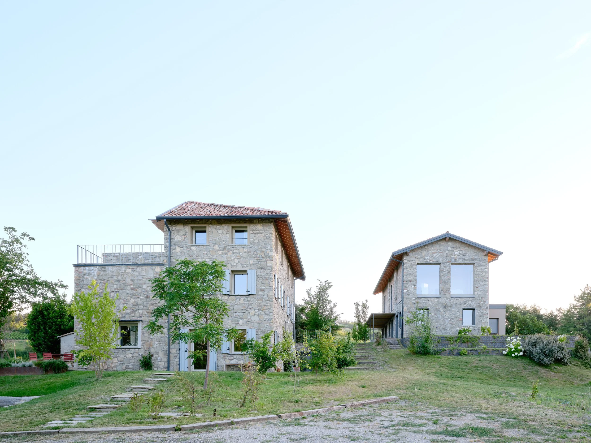 22 WEB _ P2A Design - Ruino Casa T.jpg