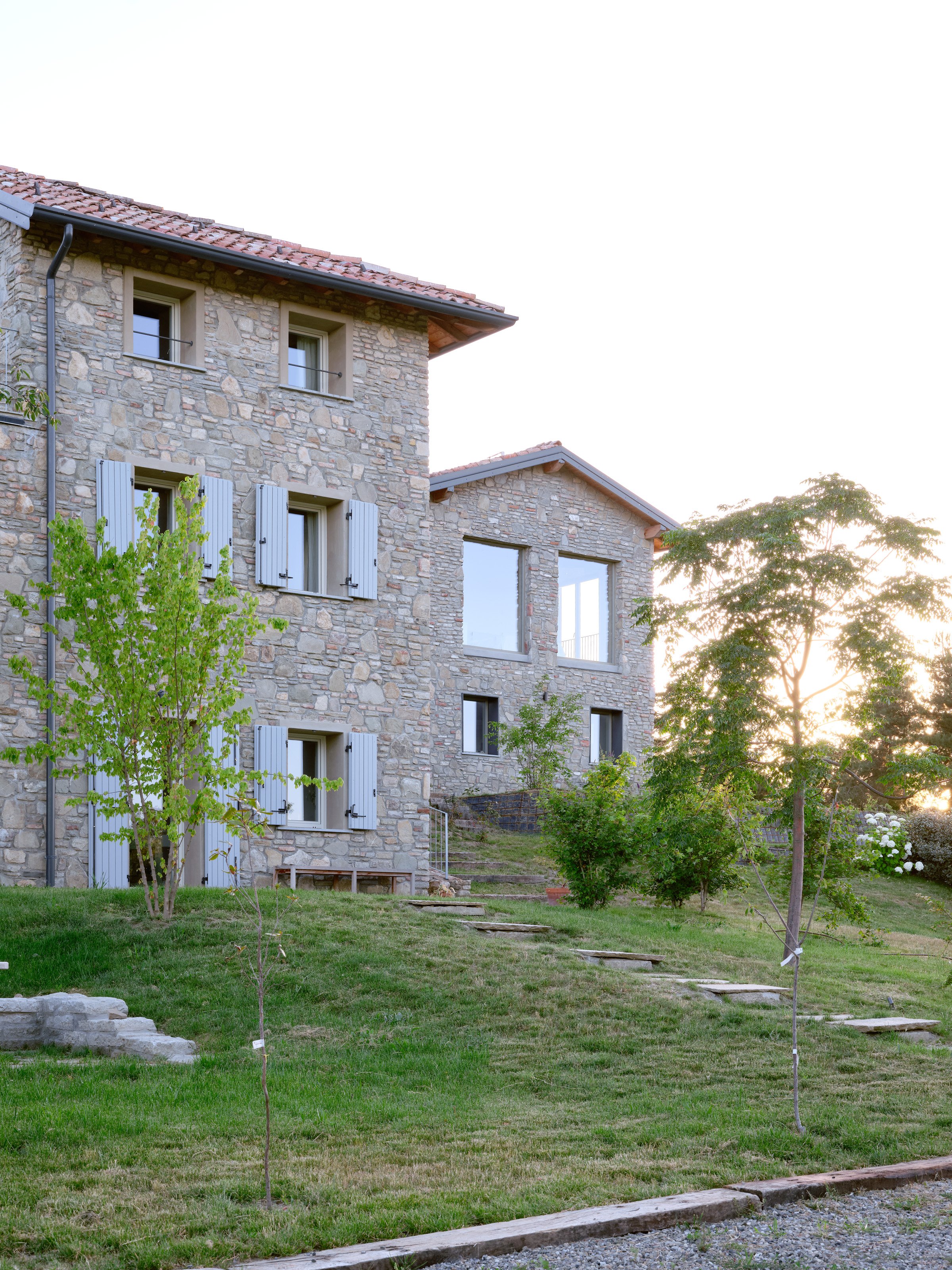 23 WEB _ P2A Design - Ruino Casa T.jpg