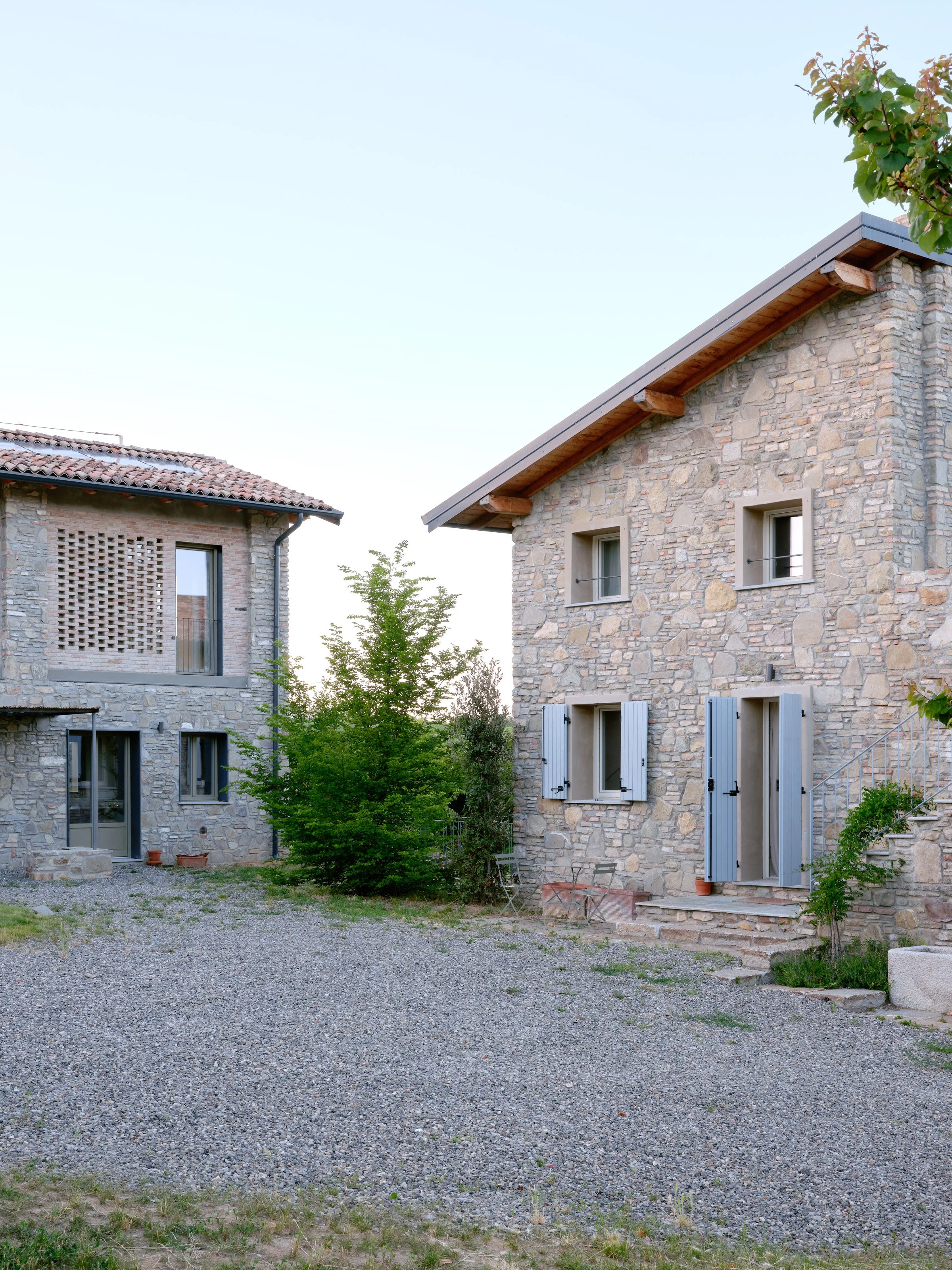 24 WEB _ P2A Design - Ruino Casa T.jpg