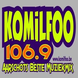 Logo van radiozender Komilfoo met frequentie 106.9 en de tekst 'Marschots Beste Muziekmix'.