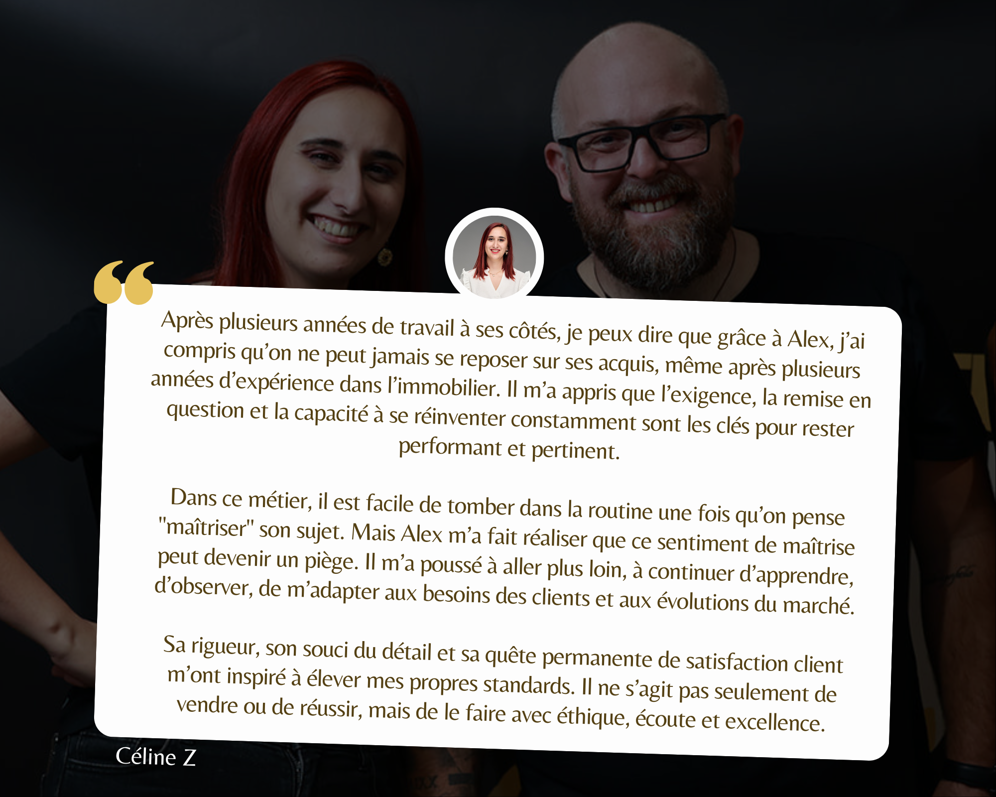 Une femme avec une coiffure rouge et un homme avec une barbe et des lunettes sourient, avec un texte en français superposé évoquant le professionnalisme, la satisfaction client et la quête d'excellence.