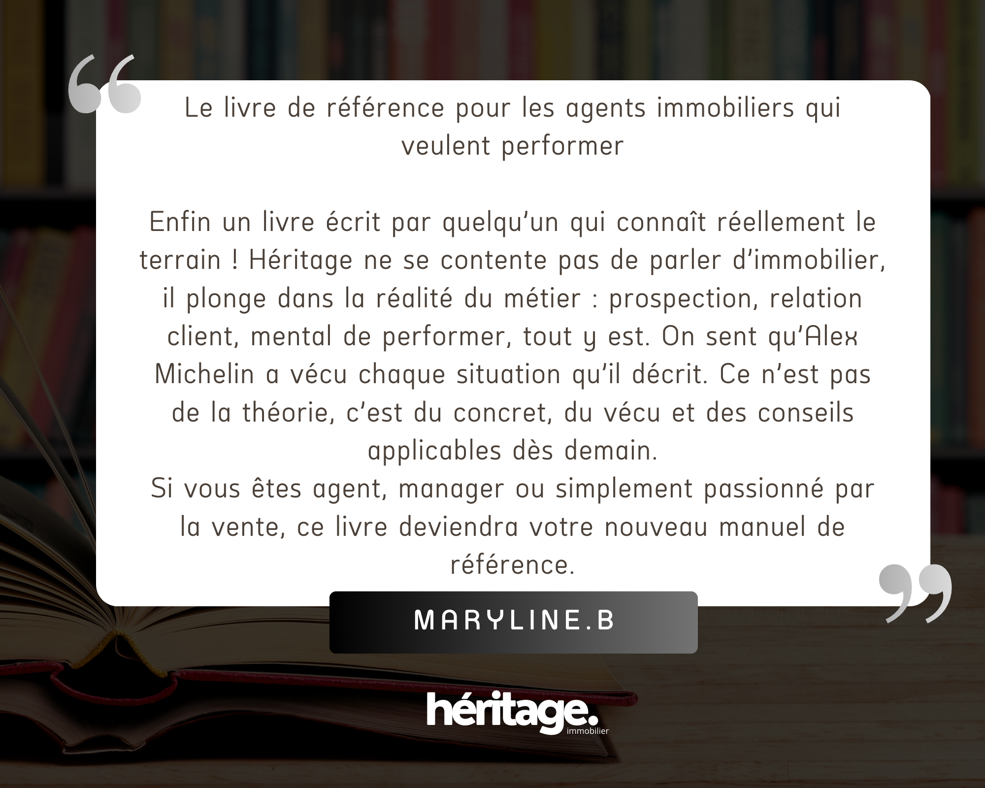 Un texte descriptif d'un livre de référence pour les agents immobiliers, écrit par Maryline B, affiché sur une bibliothèque en arrière-plan.