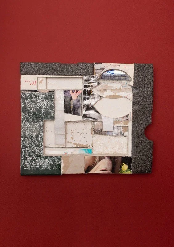 Mecánica Familiar ii | Drywall, masilla para pared, masilla para madera, cartón, foam, revistas, residuos sólidos. | 47 x 38 x 9 cm |
2021
