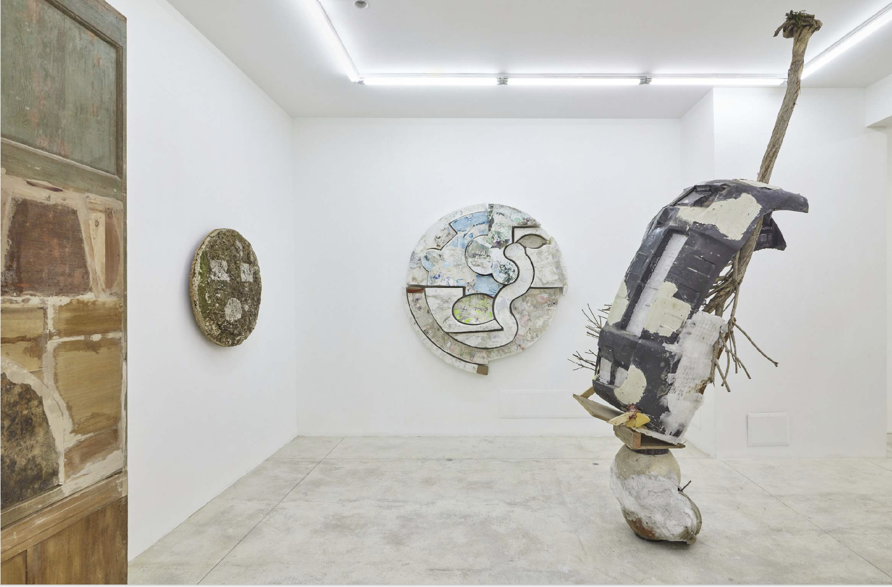 View of the exhibition "The Whiteness of the Whale," by Miguel Andrade Valdez, at Ginsberg Gallery, Lima, 2022. Photo: Juan Pablo Murrubara