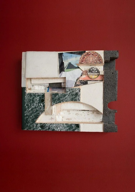 Mecánica Familiar i | 

Drywall, masilla para pared, masilla para madera, cartón, foam, revistas, residuos sólidos.  | 47 x 38 x 9 cm |

2021
