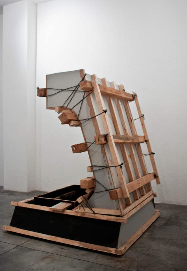 Construcao La Rabona sculpture in the form of a cast-in-place formwork by Miguel Andrade Valdez.