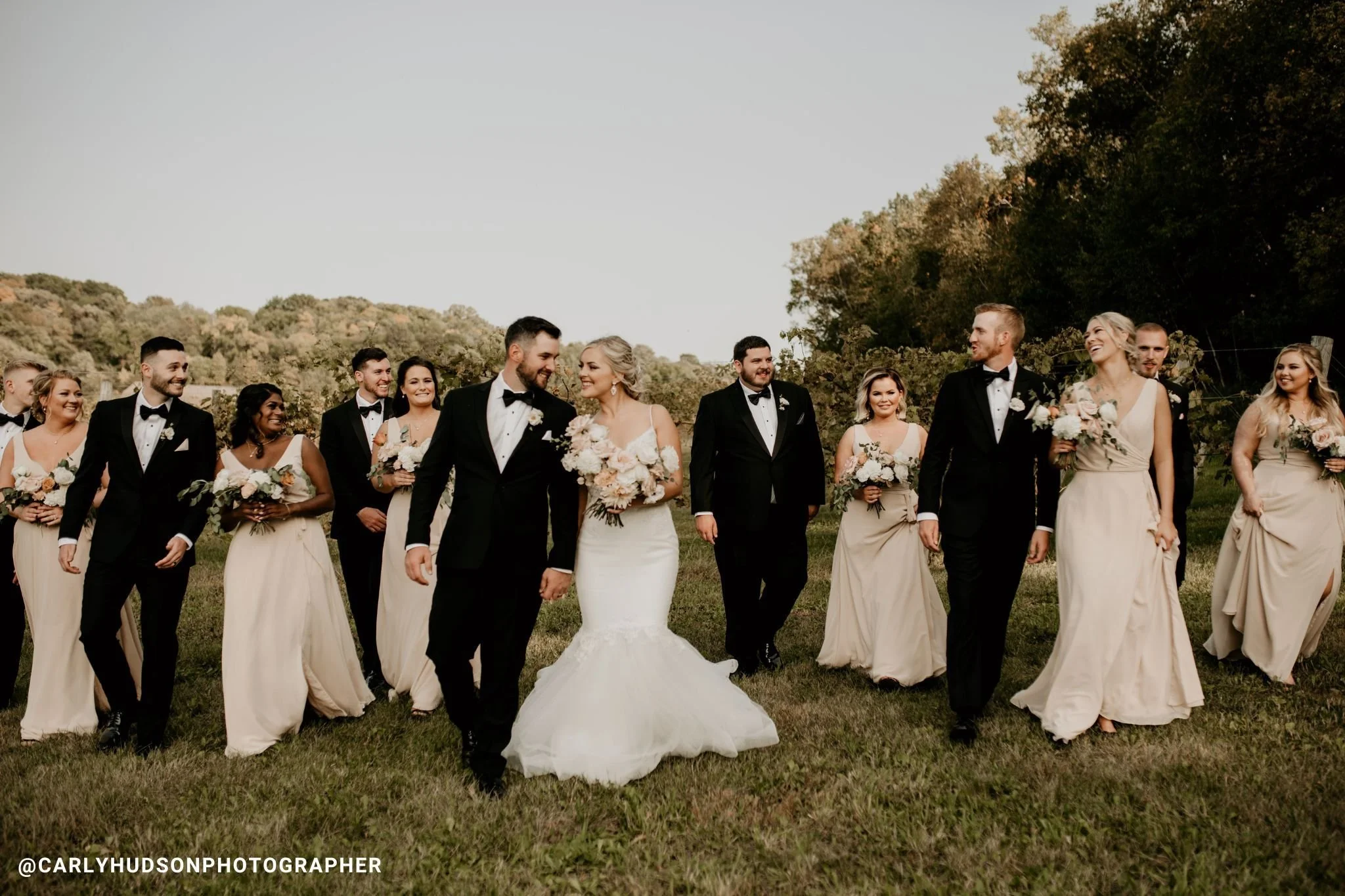 What To Wear To A Wedding