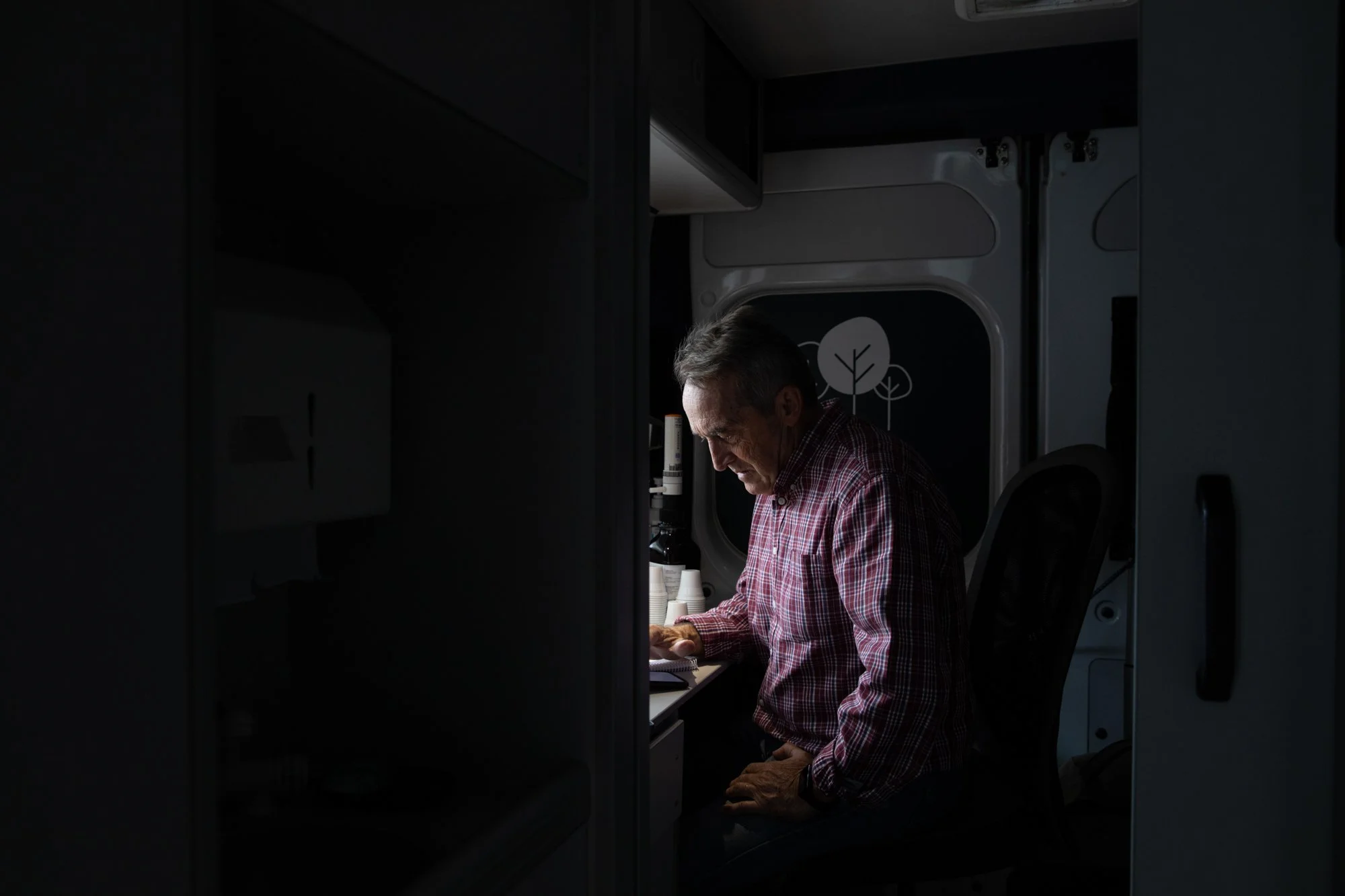  A nurse dispenses methadone from a van near the center of Lisbon. Here, the process for obtaining methadone is simple: People who want the medication undergo a urinalysis to confirm the presence of opioids in their system and they’re given the drug 