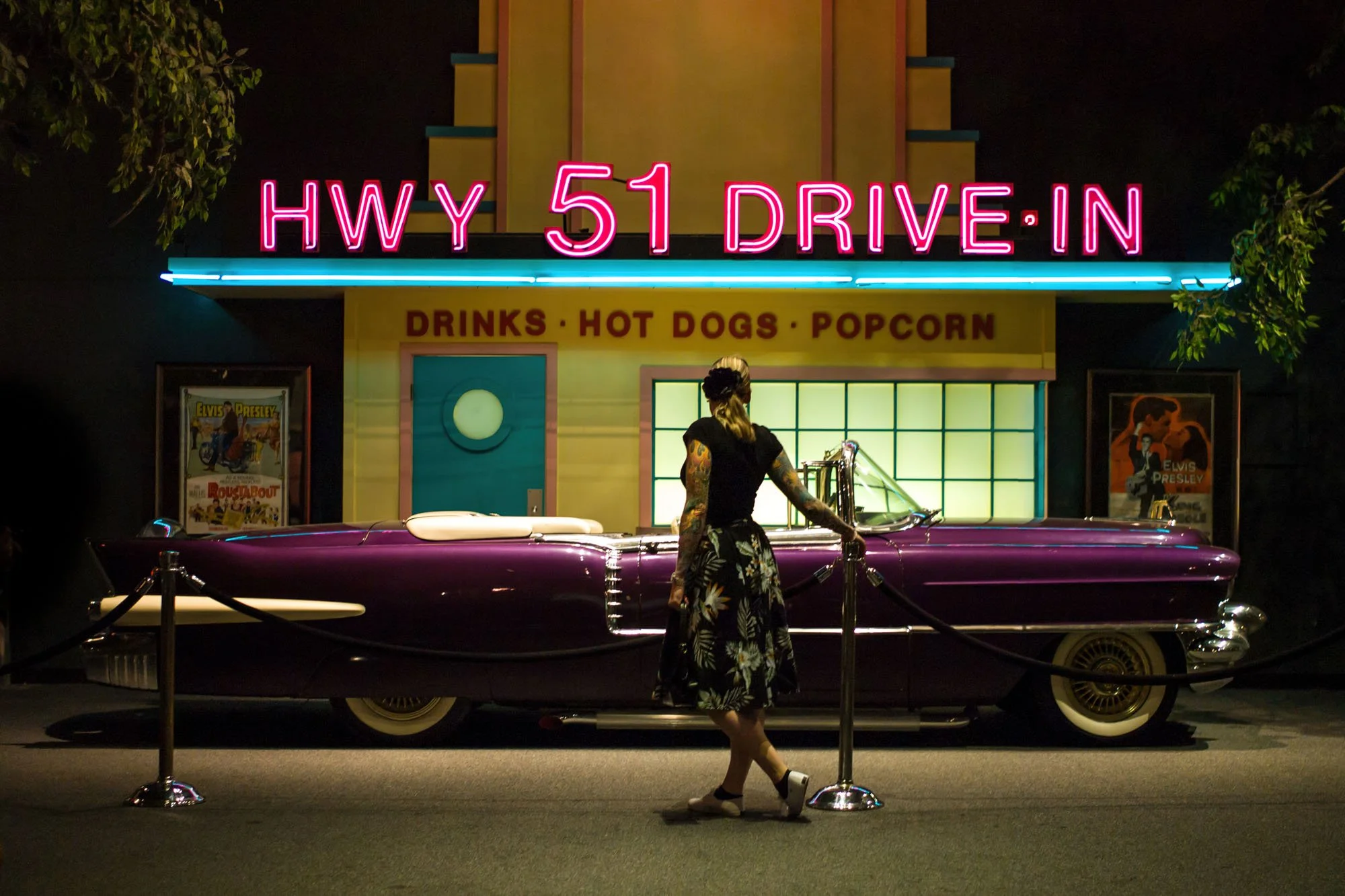 Elvis Has left The building - Montreal