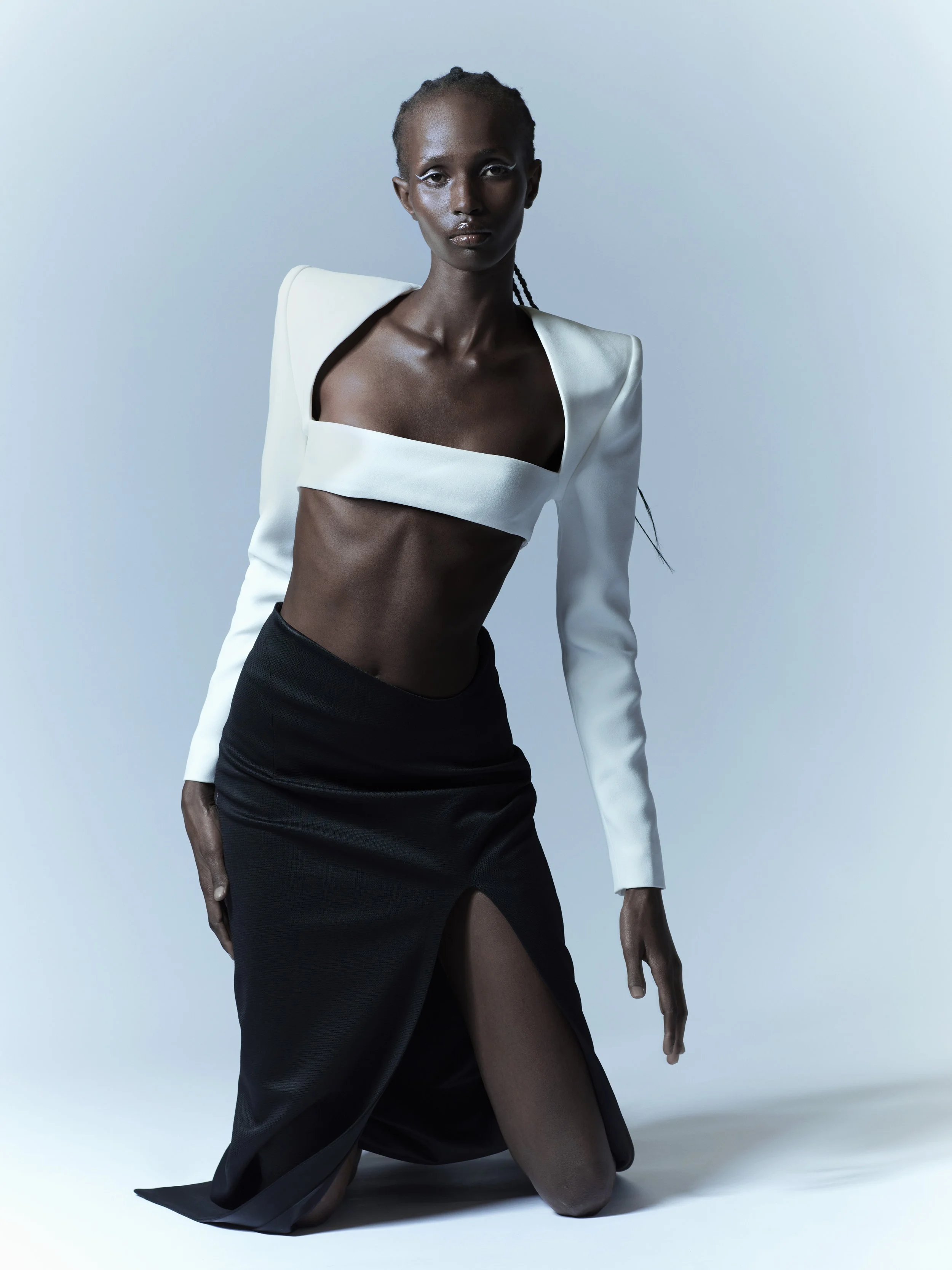 Jimai-Hoth_1407 f1.jpg