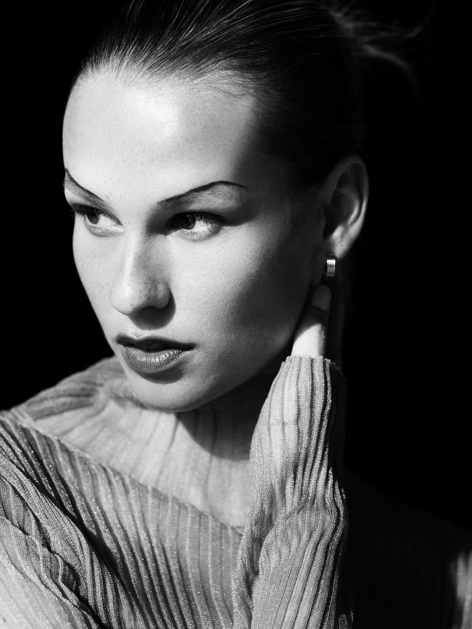 Mariina_193 bw copy.jpg