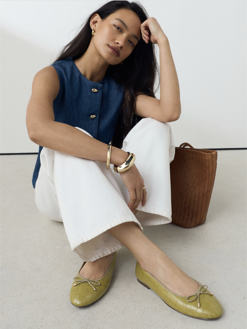 Green Ballet Pumps - V59-854.png