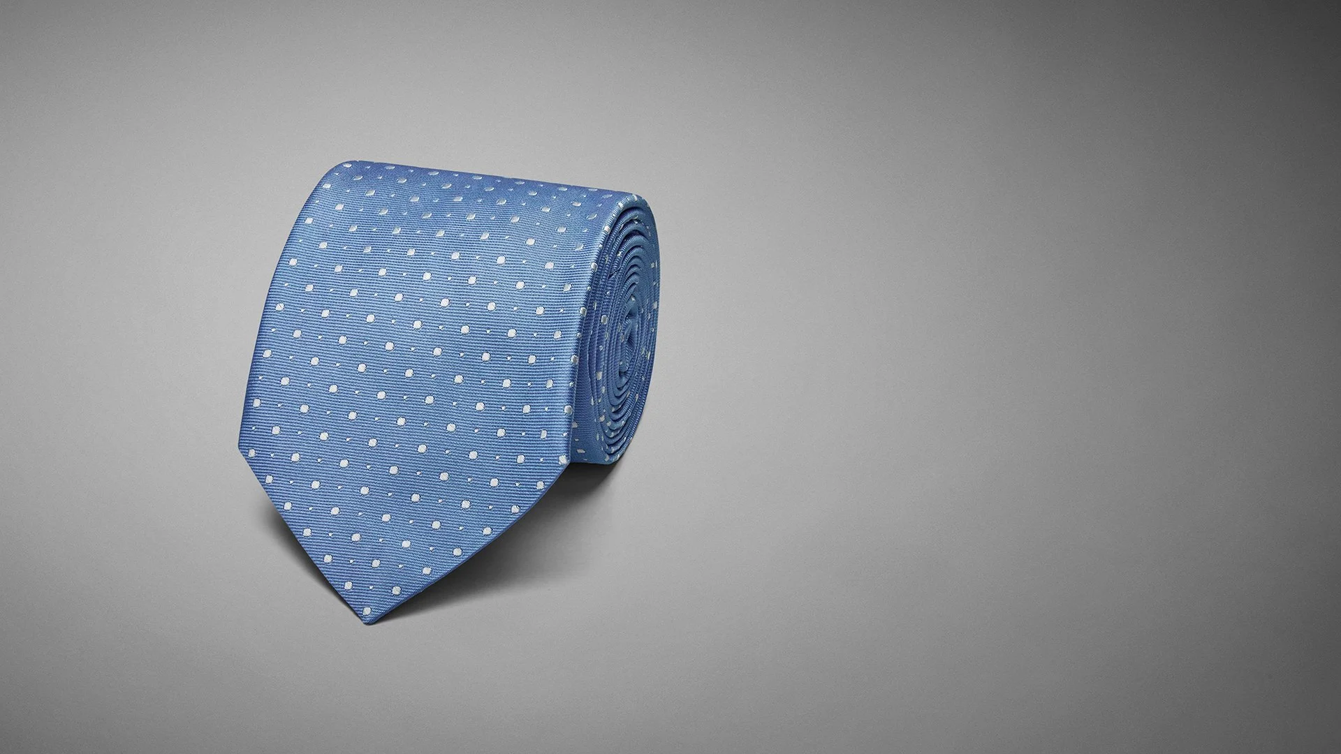 Thomas Pink Tie.jpg