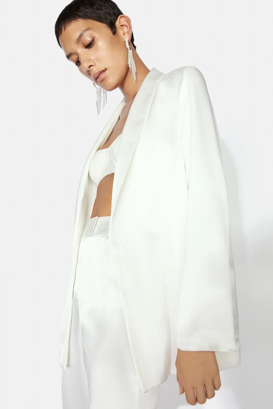 JULIANNEBLAZER_JK7064_LIQUIDWHITE_4_900x.jpg