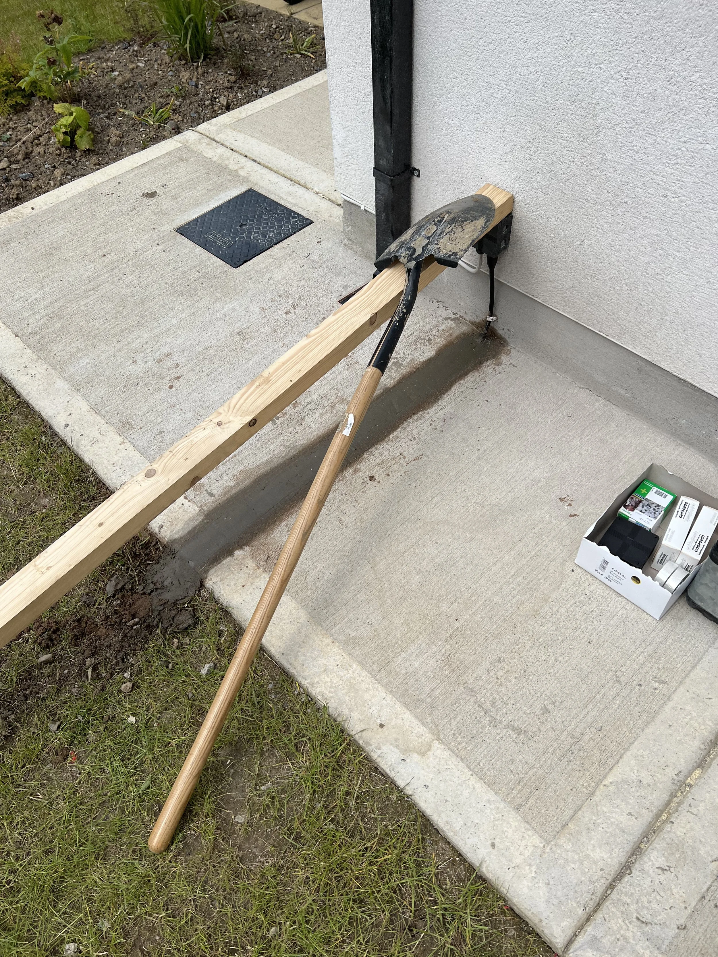 Cable channel for External lighting