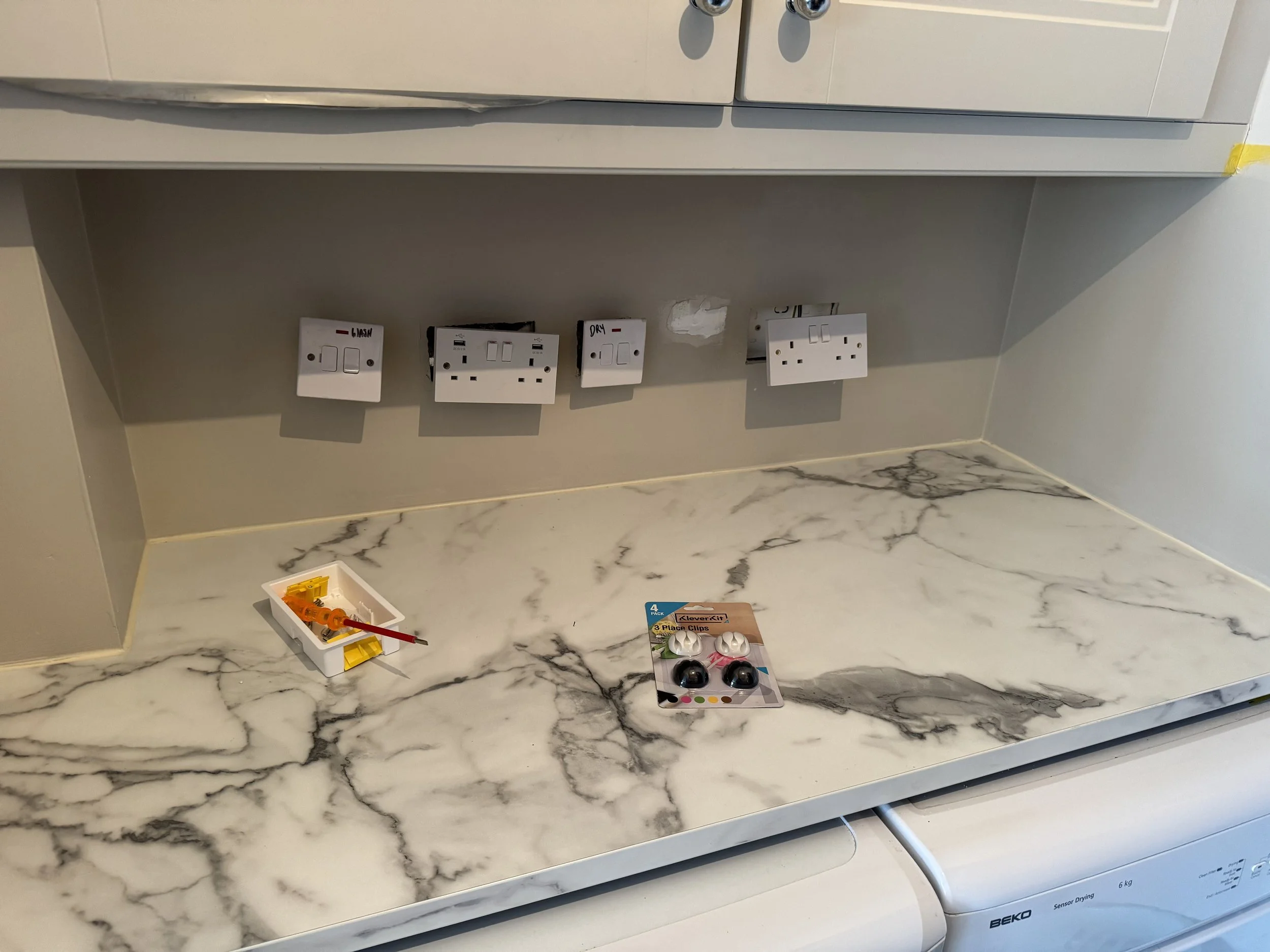 Extra socket installation and upgrades