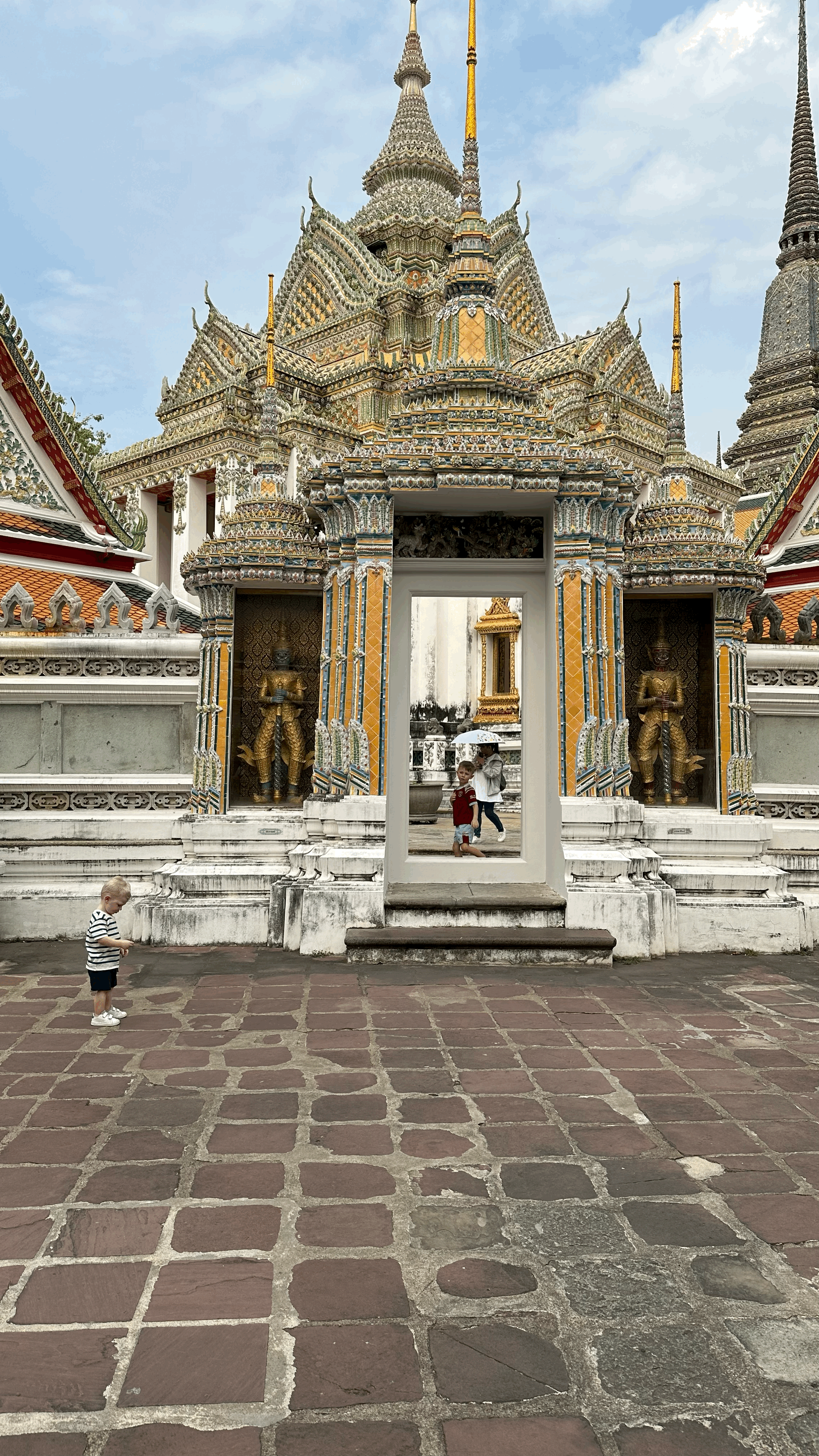 Bangkok with Kids: The Ultimate Family Travel Guide