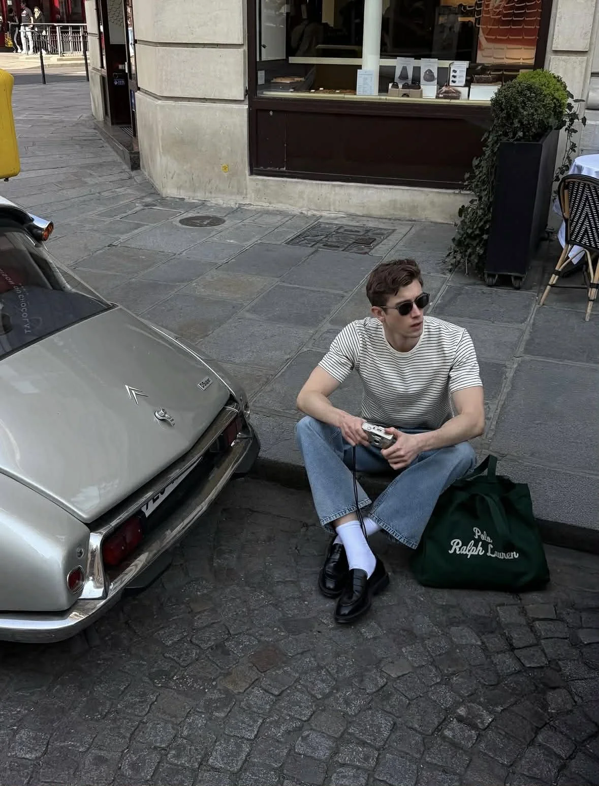 Modivo  -Mariusz Jakubowski 
