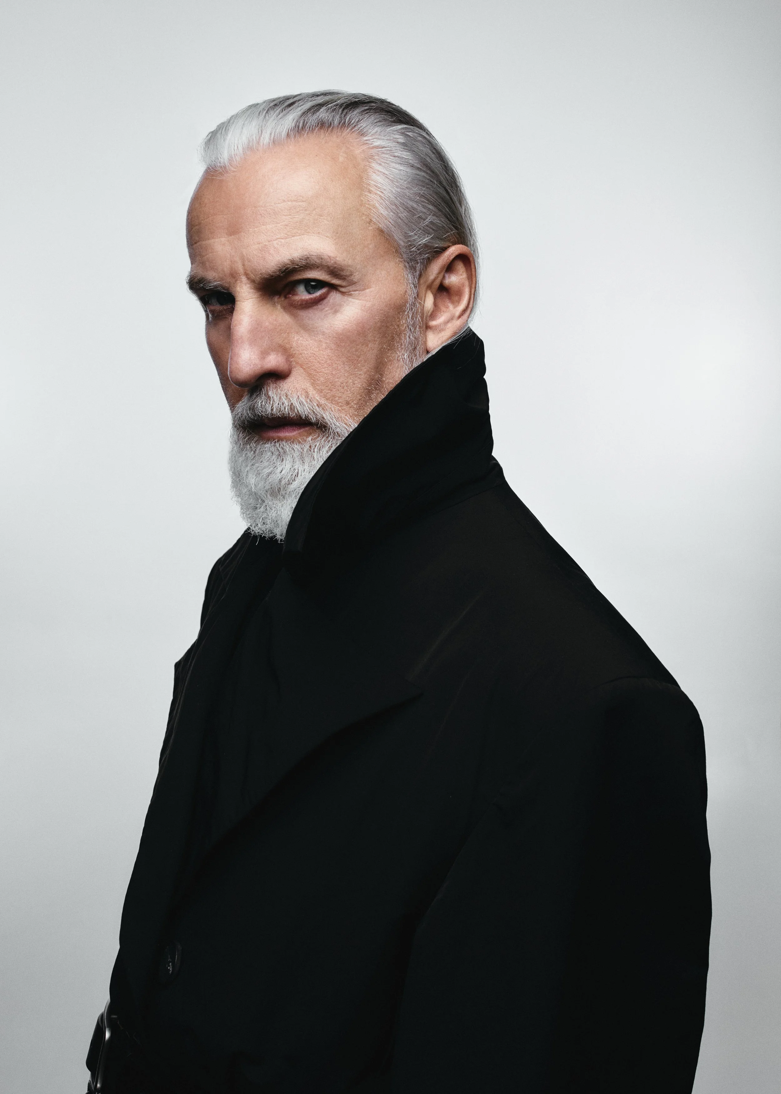 Wysokie Obcasy - Robert Kupisz