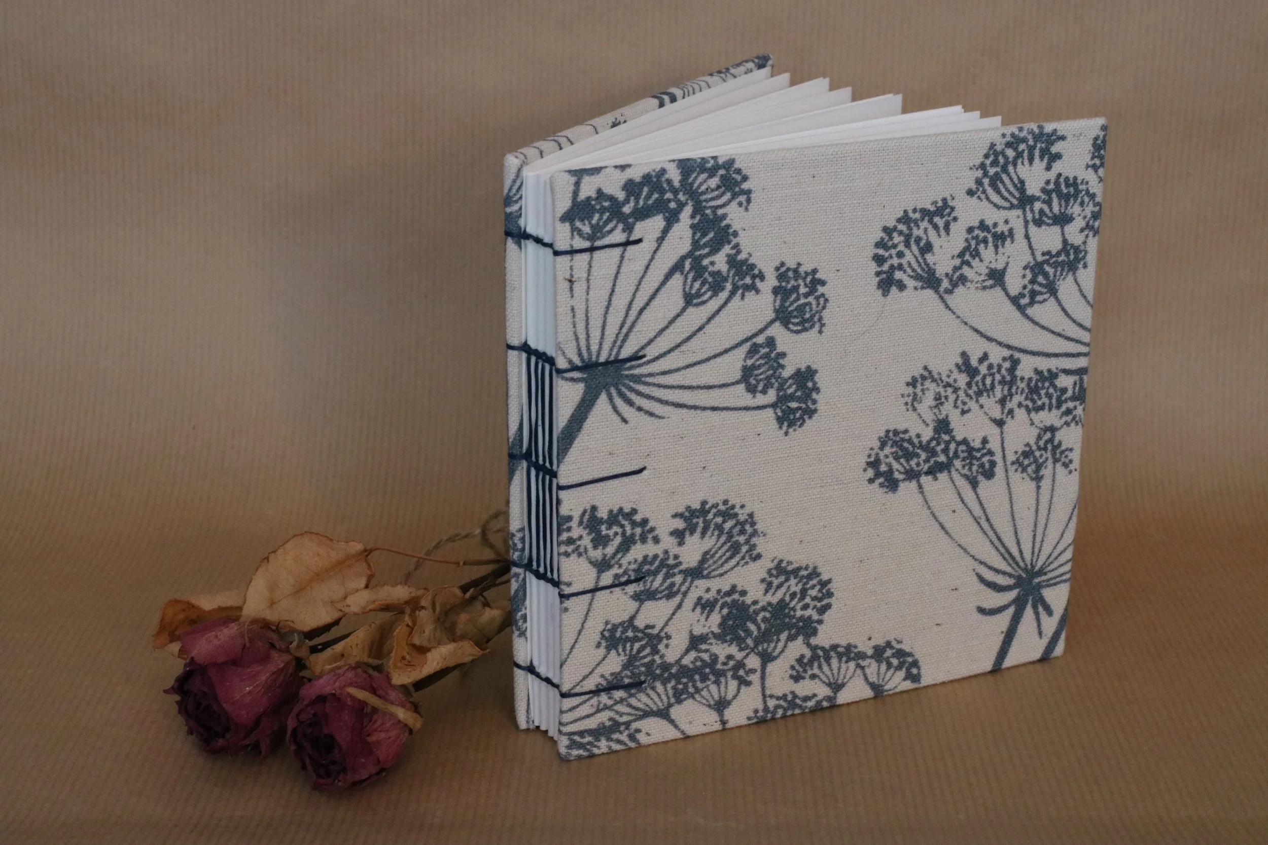 Blue Cow Parsley Square Sketchbook