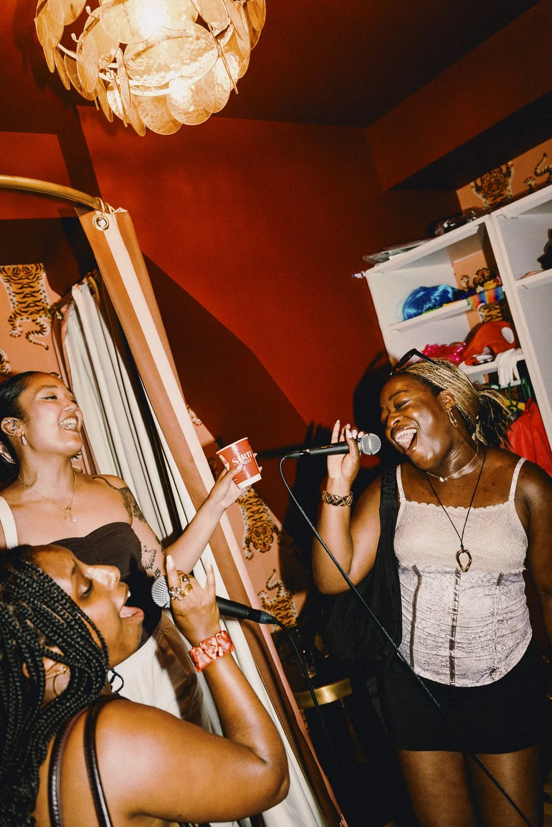 260626 neon little door - visionseven (119).jpg