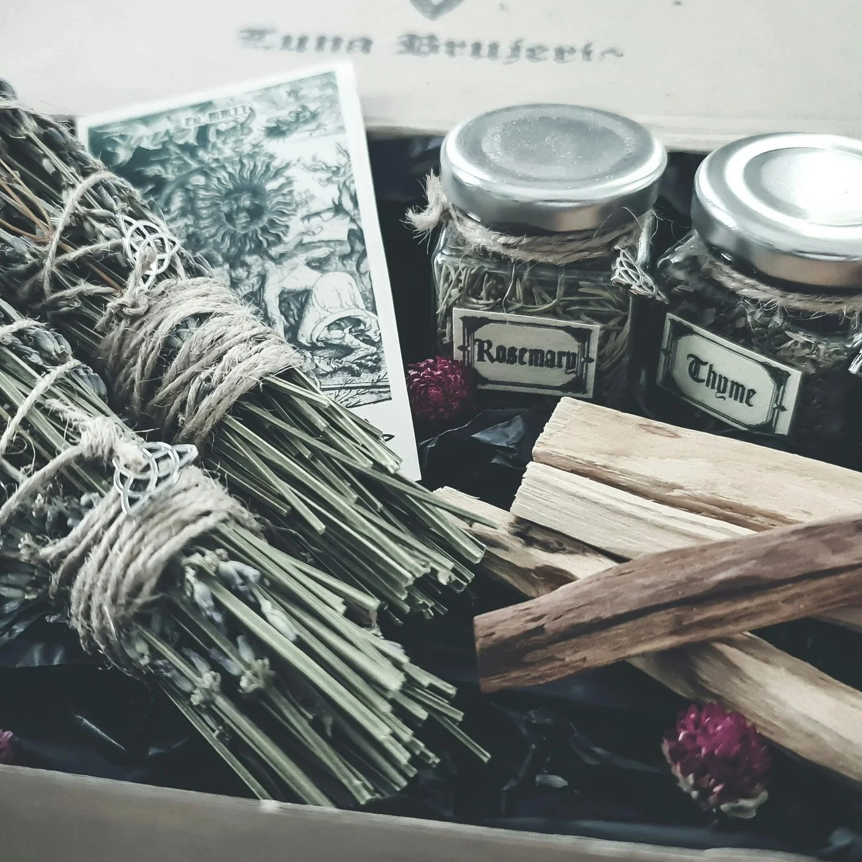 Different Ways to Cleanse Crystals