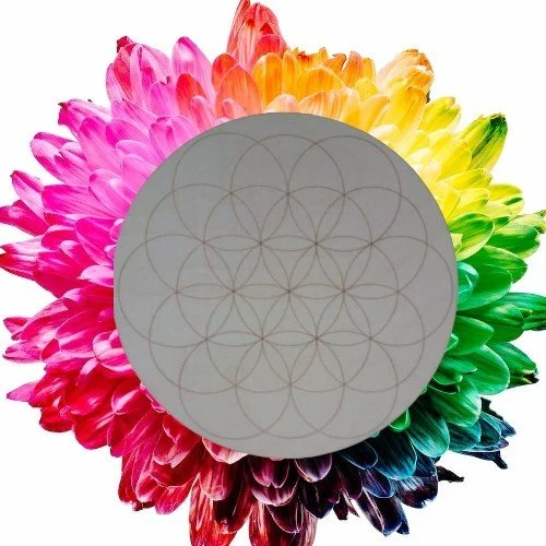 Un-Bordered Flower of Life Crystal Grid