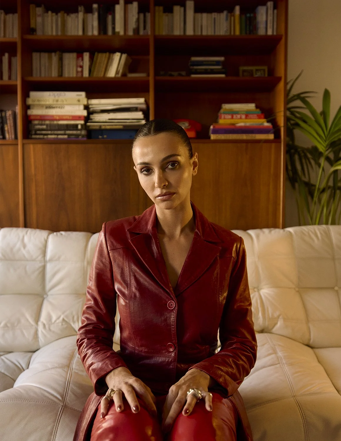 06_QUEEN_PORTRAIT.jpg