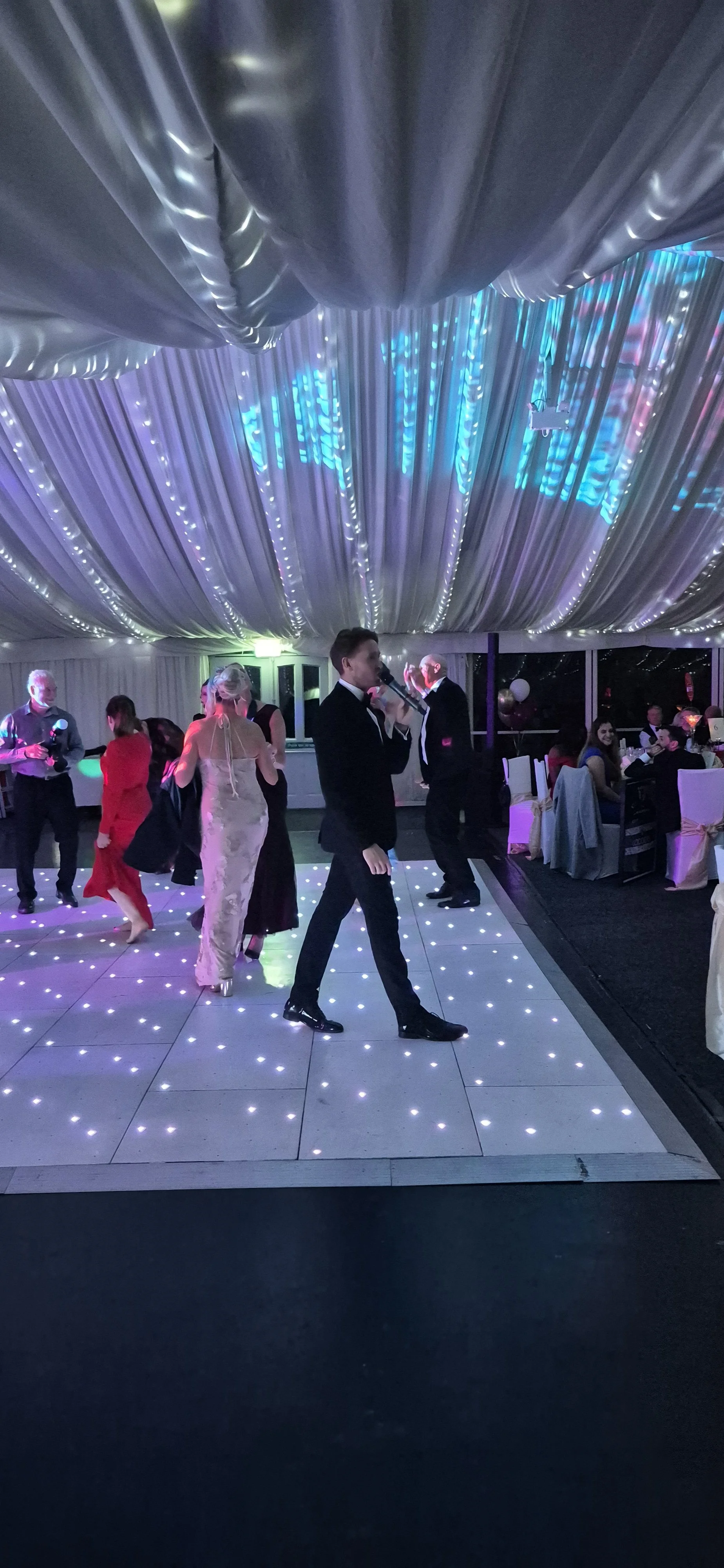 Jordan Willaims Singing. Charity event Coombe Abbey Coventry DjMylesY & Jordan Willaims. Charity Event 20th anniversary Genesis Gala Ball. Zoe's Place.