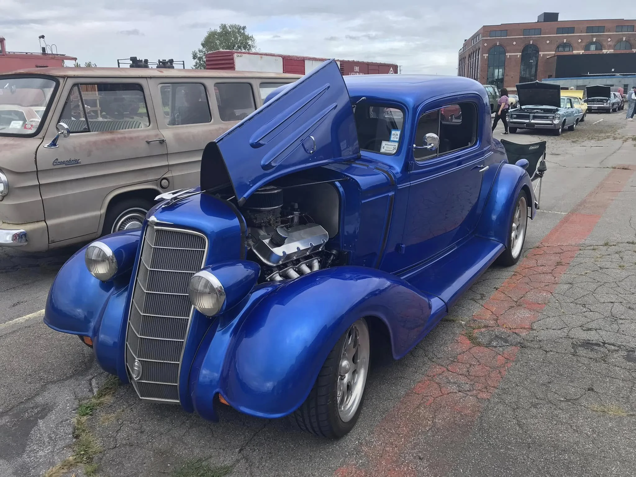 Car Show &amp; Museum Open