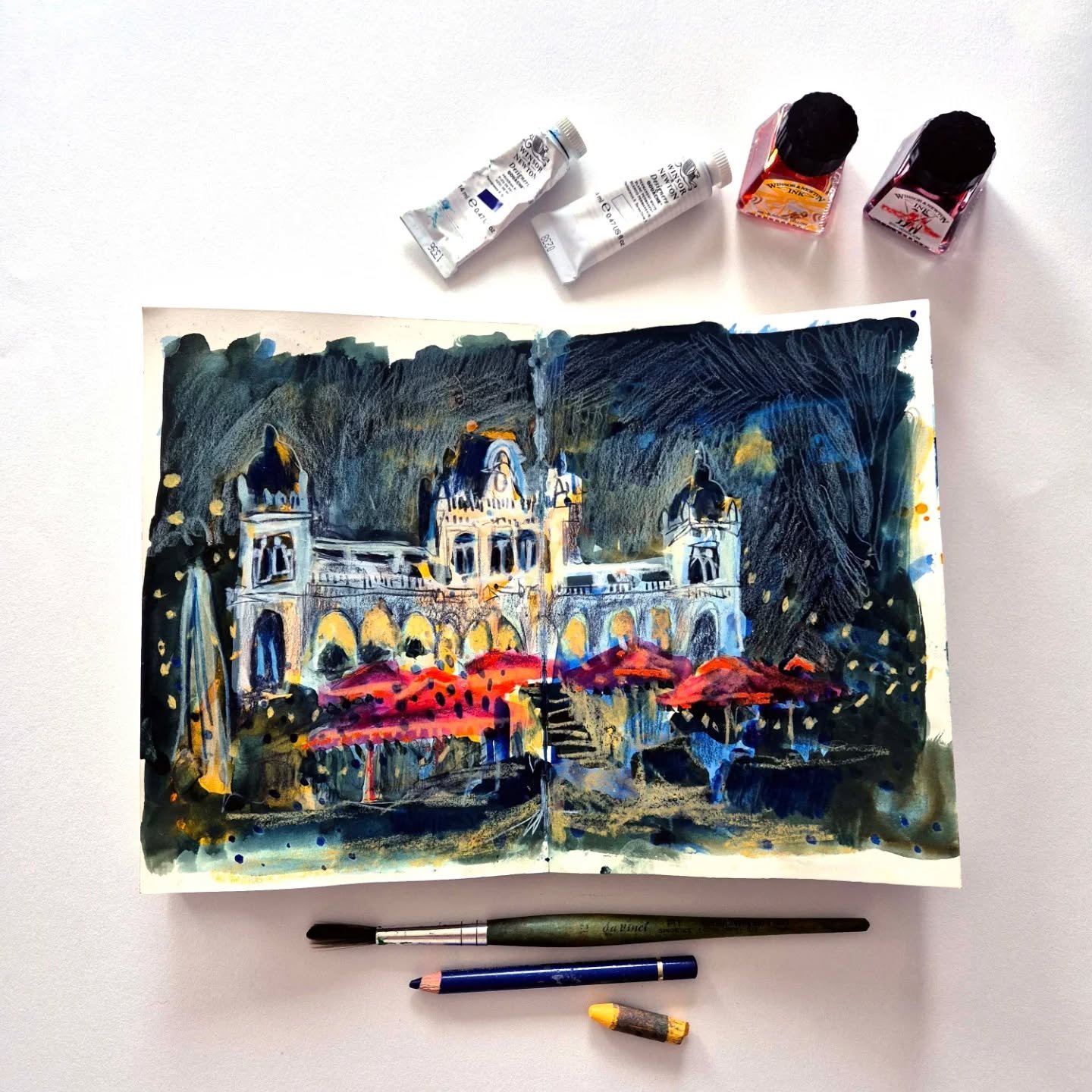 This building in Vondelpark in Amsterdam has always caught my attention - day or night. It's so striking standing there grandly at one end of the park. Once a film institution I think and now a cafe. 

These paintings are painted almost 6 years apart