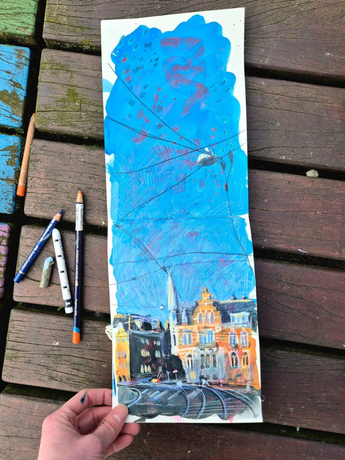 I loooove how the evening spring sunrays bathe the tops of buildings in Amsterdam. I caught this light on my way home from work and had to paint it. 

Also...how lush are cables?!? I love how they slice and dice the skyline. I'm going to fill my sket