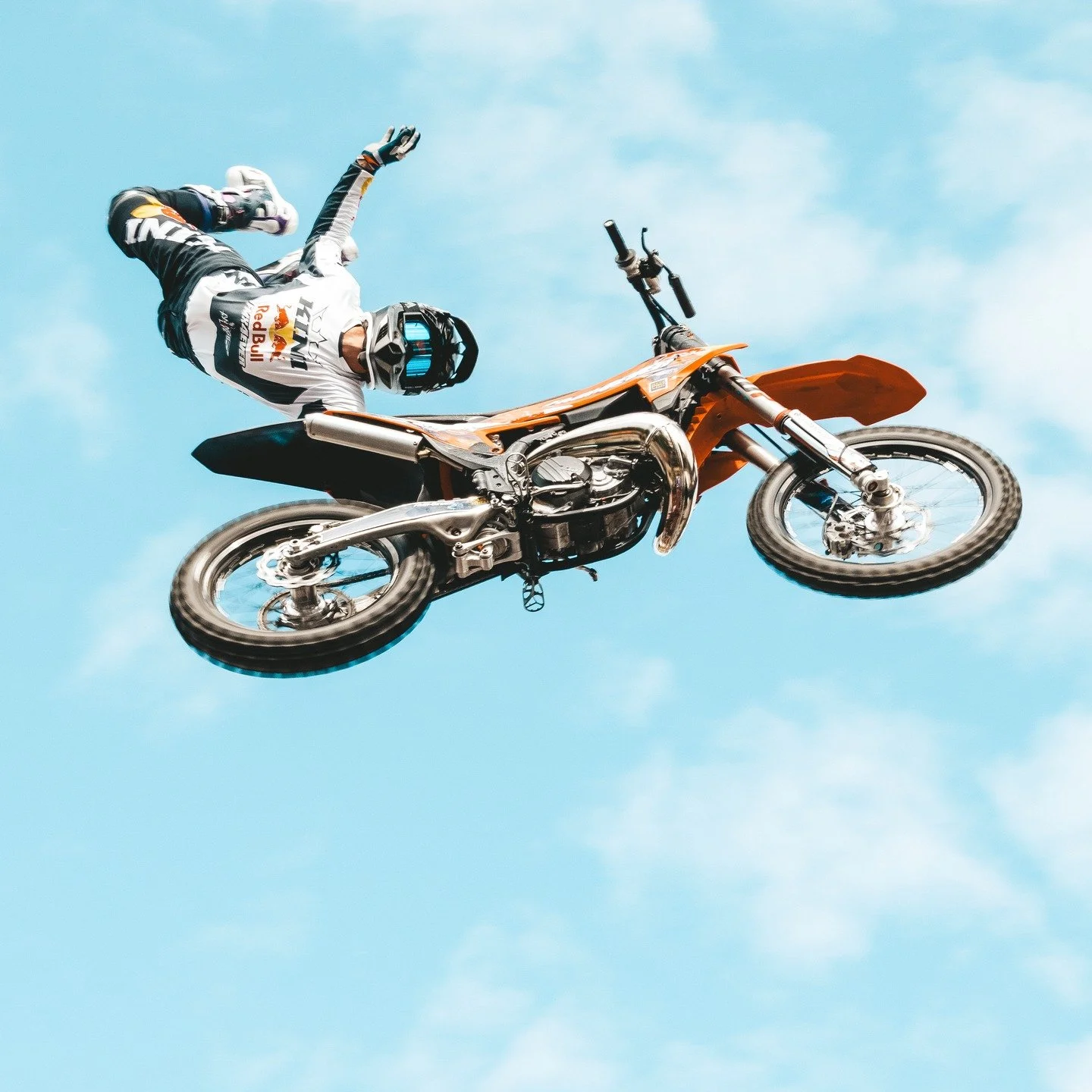 Piln&iacute;kovo pozdn&iacute; odpoledne 2025
📍Čerčany
Vol. 1
.
.
.
#fmx #freestylemotocross #pilnikovopozdniodpoledne #motofest #mxriders #motophoto #dirtbikes