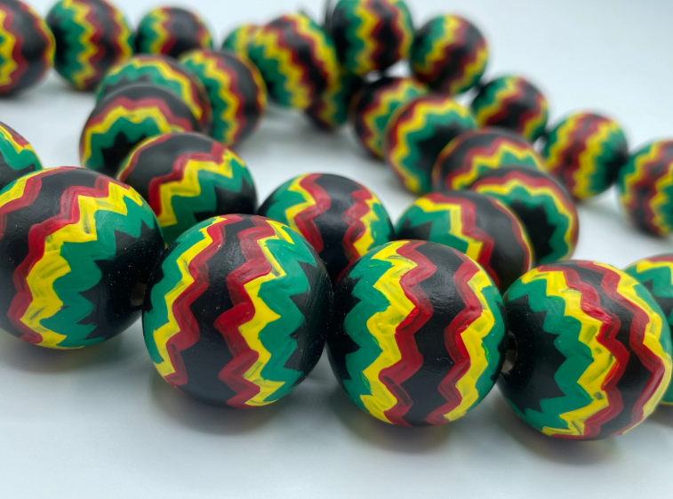 Tena Tena Necklace 2.png