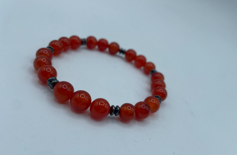 Muhimu Vital Bracelet 1.png