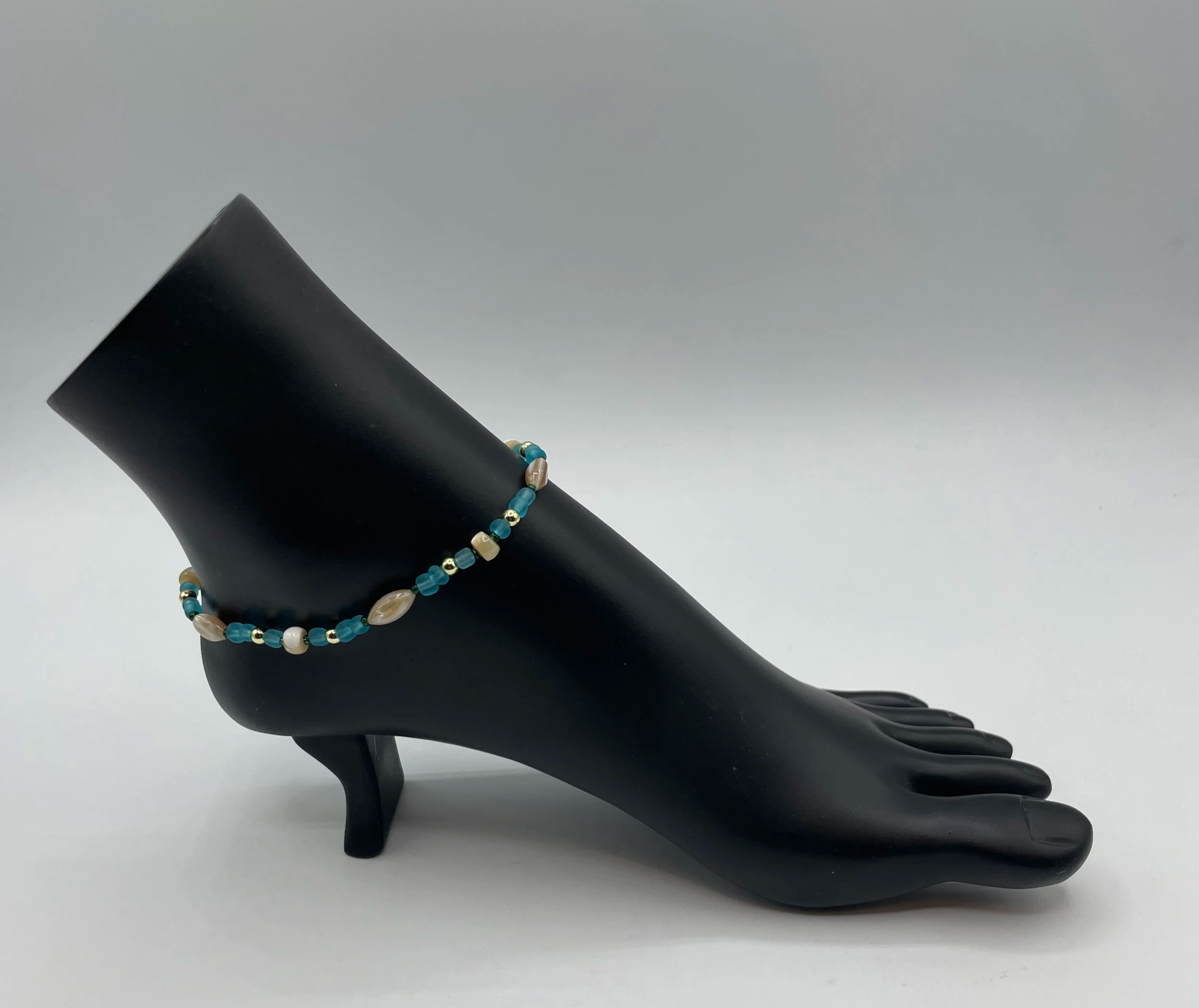 Precious+Shell+Anklet+2.png