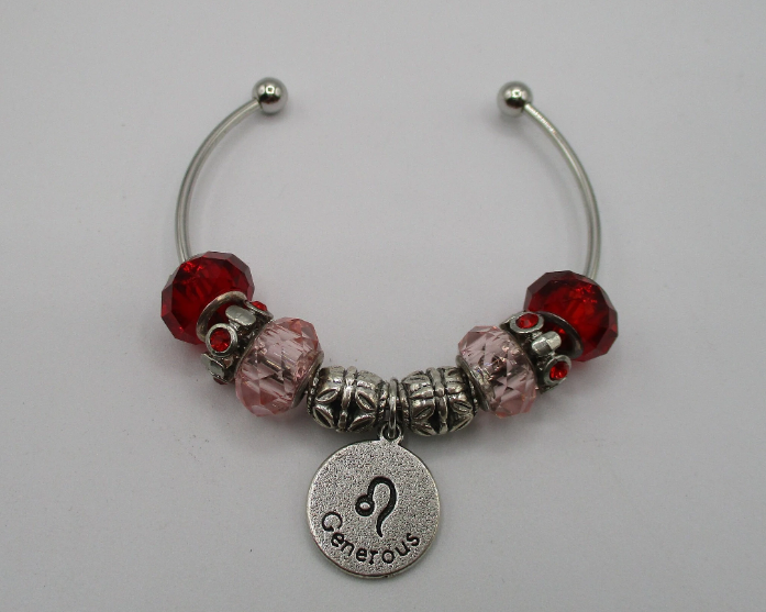 Leo the Generous Grand Bangle 3.png