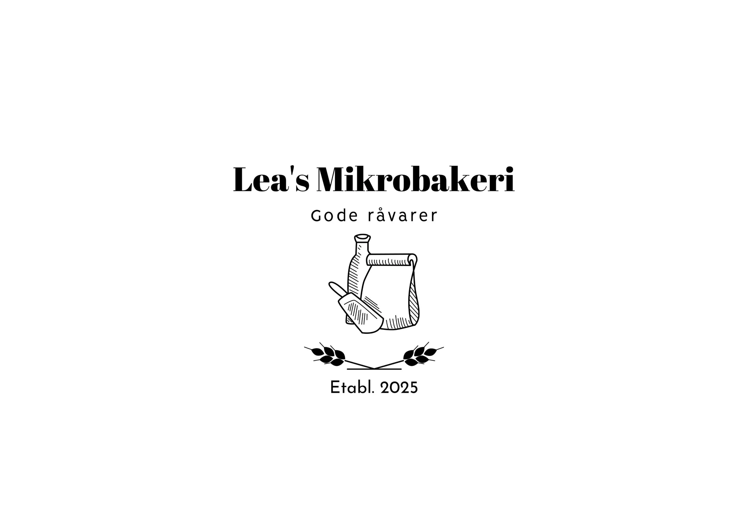 Logo for Lea's Mikrobakeri med tekst og illustrasjon av en mikrobakeri-verktøy, og teksten 'Gode råvarer', 'Etabl. 2025'.