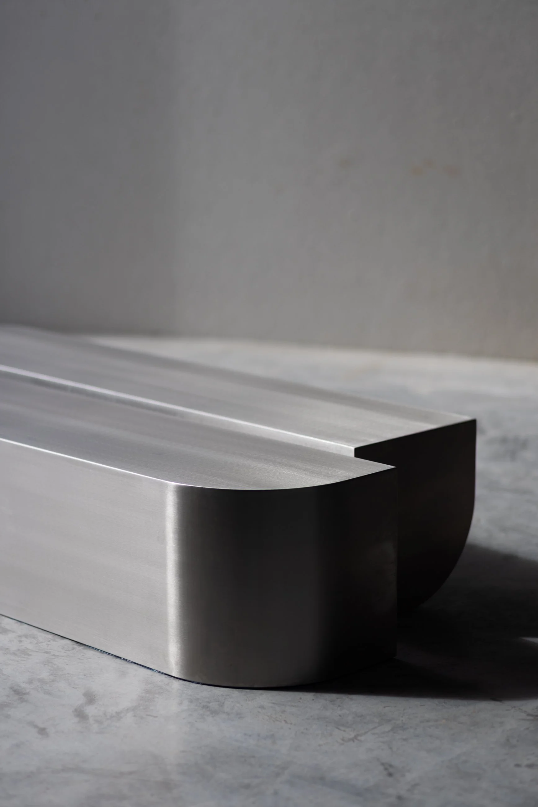 HADGE_Undum_COFFEETABLES III_Anaïs Lesy.jpg