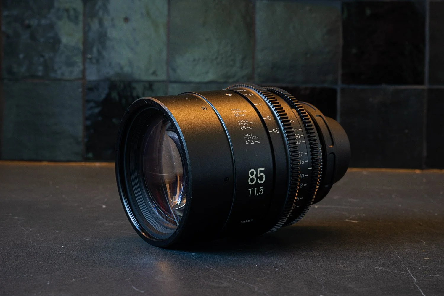 Fotos verkoop 26-58 Sigma Cine 85mm.jpg